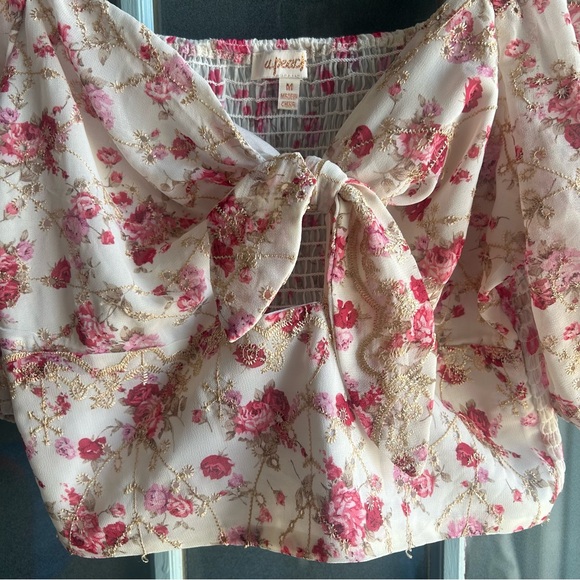 Buckle BKE Floral Front Tie Chiffon Puffy Sleeve Crop Top A. PEACH White Pink M - Picture 6 of 11